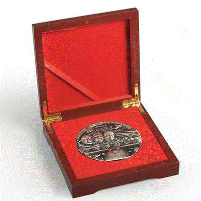 Custom Challenge Coin in Wood Box(014)